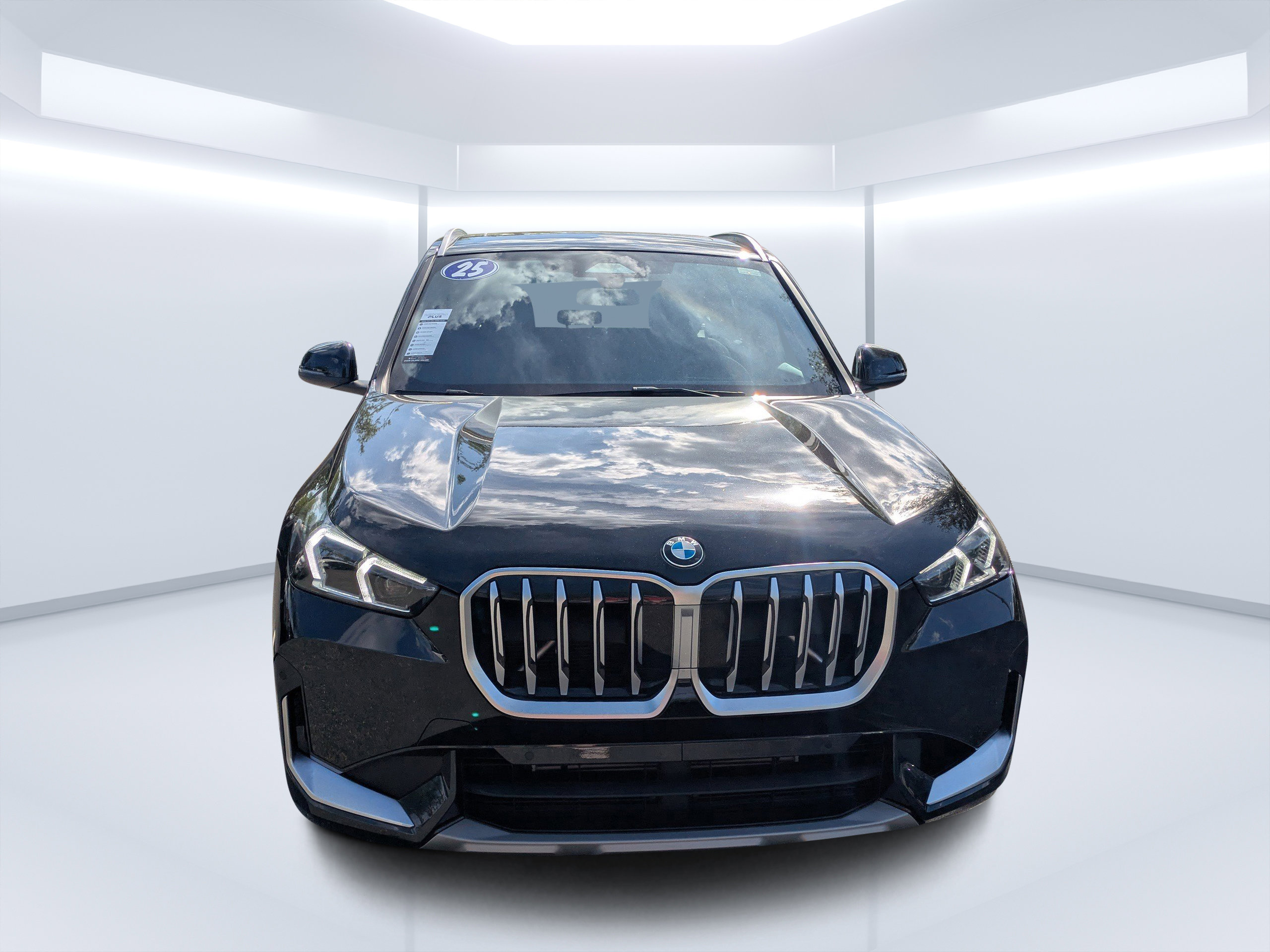 Used 2025 BMW X1 xDrive28i w/ Convenience Package image 11
