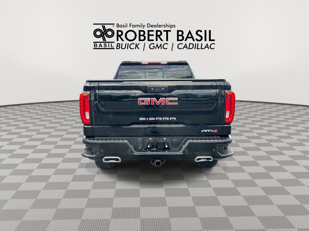 Used 2023 GMC Sierra 1500 AT4 w/ AT4 Premium Package AWD/4WD image 7