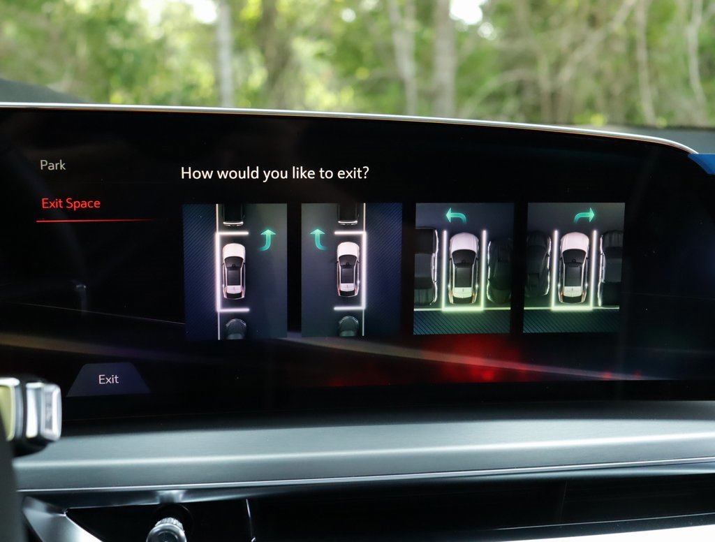 New 2026 Cadillac Lyriq V image 24