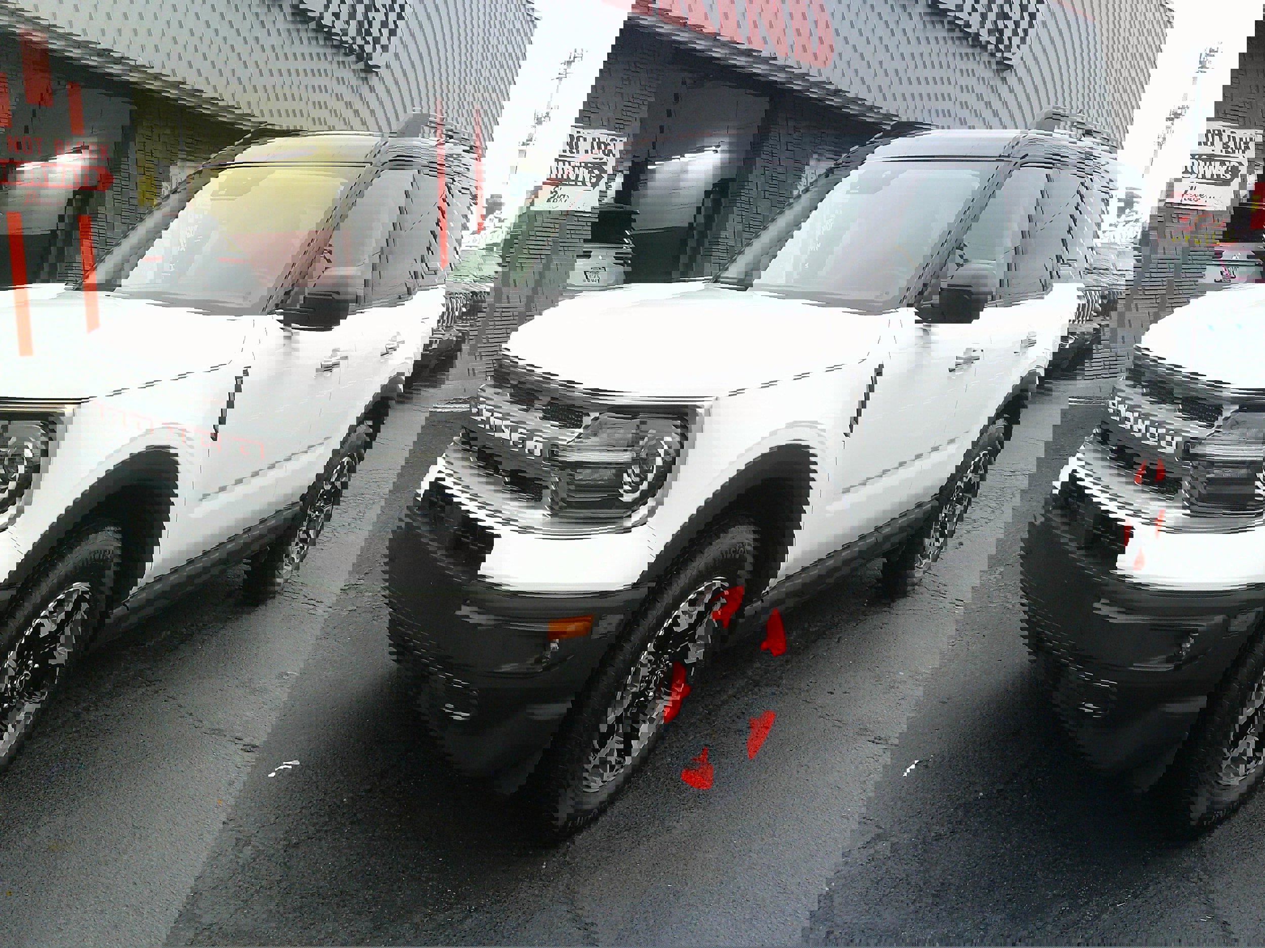 Used 2024 Ford Bronco Sport Free Wheeling w/ Convenience Package image 10