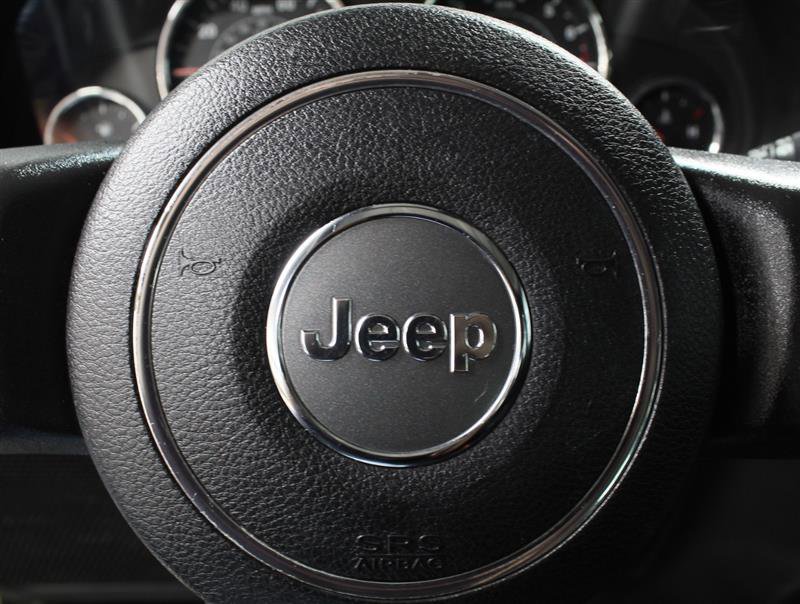 Used 2013 Jeep Wrangler Unlimited Sport w/ Connectivity Group image 12