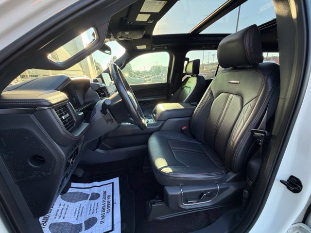 Used 2023 Ford Expedition Max Platinum AWD/4WD image 8