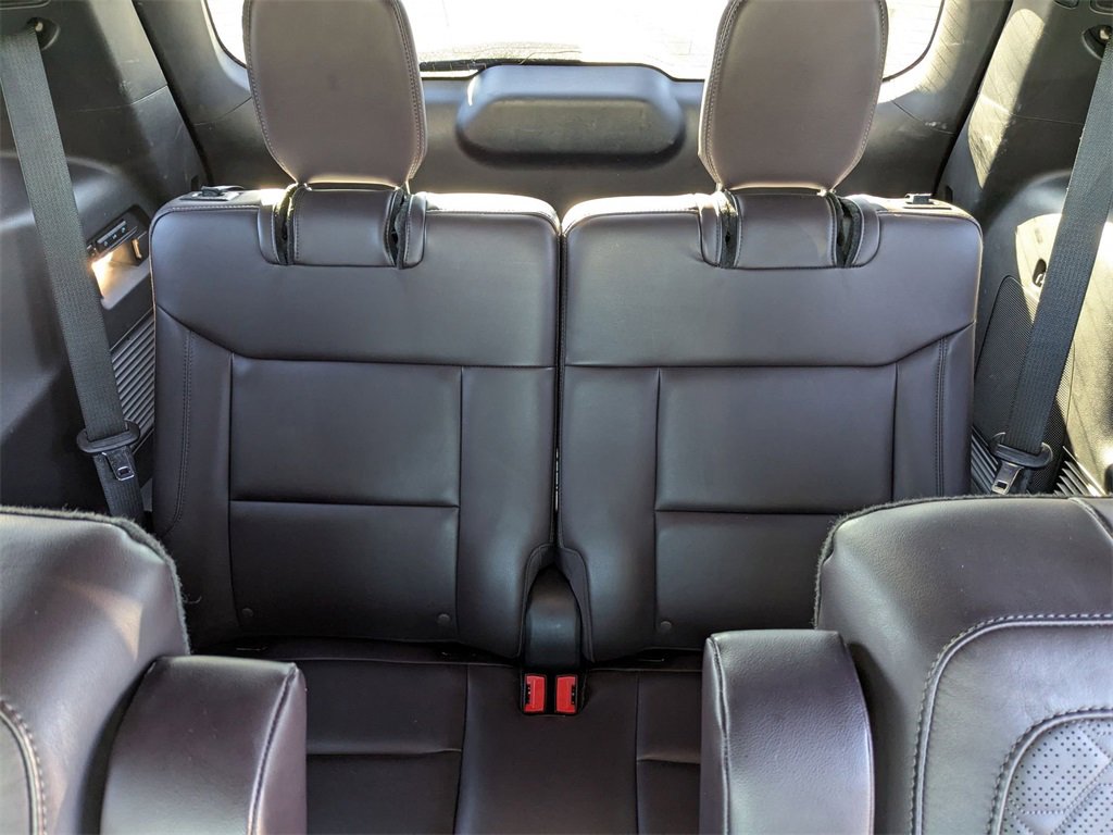 Used 2025 Ford Explorer Platinum w/ LUX Leather Package image 34