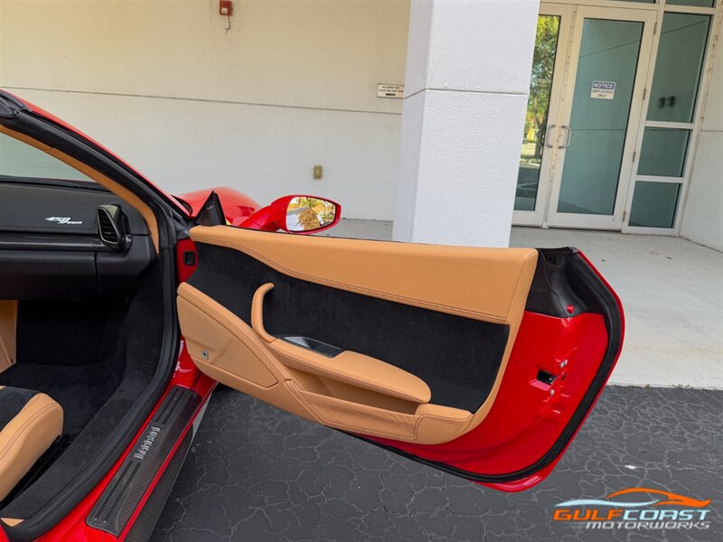 Used 2014 Ferrari 458 Spider RWD image 35