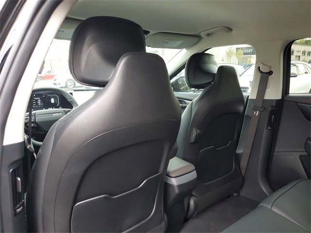 New 2025 Kia EV6 Wind image 11
