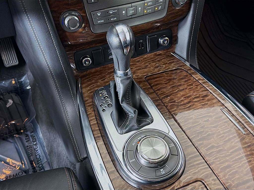 Used 2019 Nissan Armada Platinum w/ Captain's Chairs Package image 44