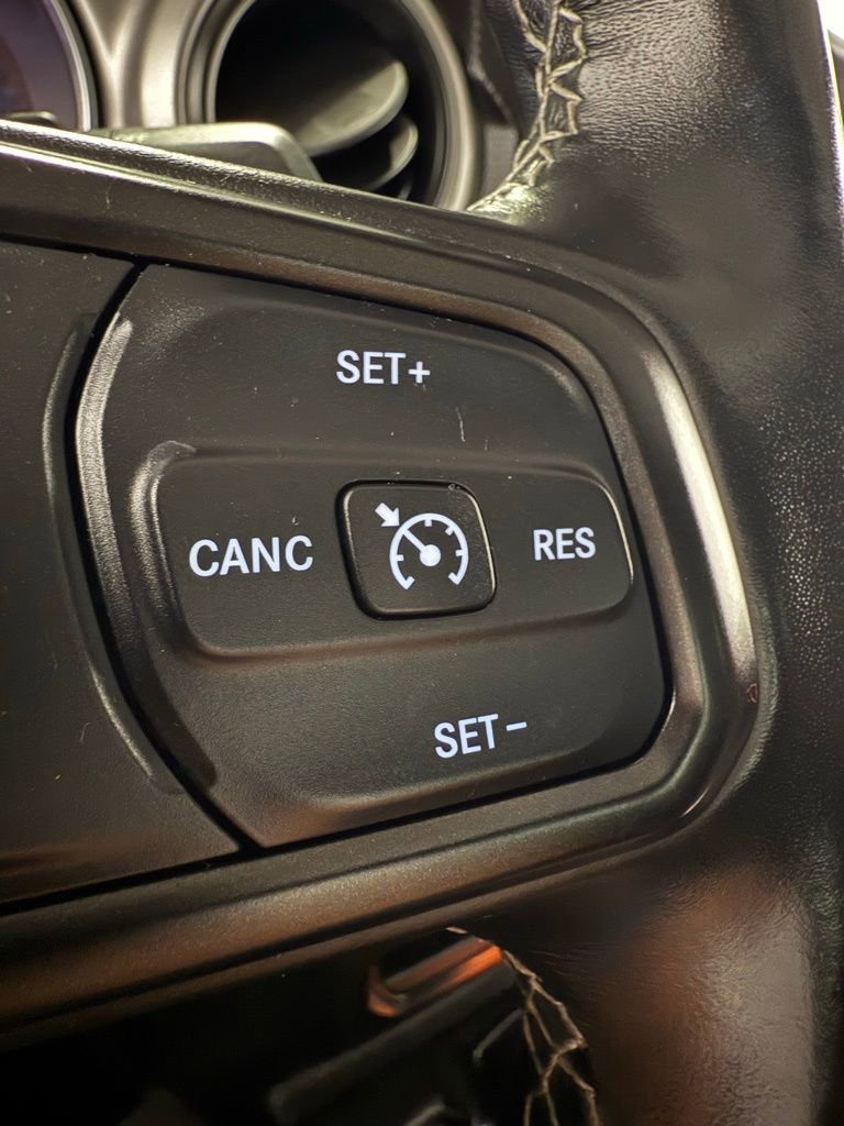 Used 2021 Jeep Wrangler Sport image 27