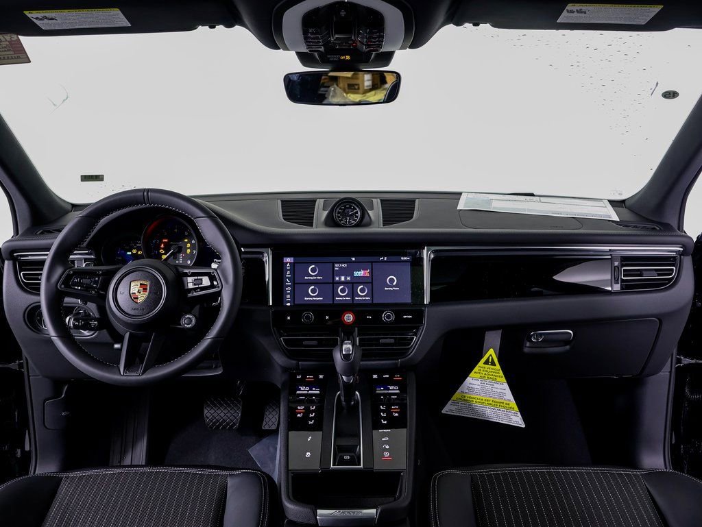 Certified 2025 Porsche Macan Turbo AWD/4WD image 11