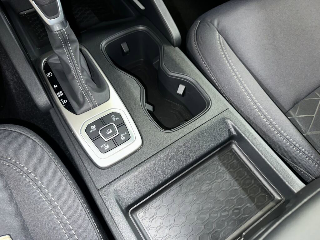 Used 2026 Nissan Frontier SV w/ Tow Package image 16