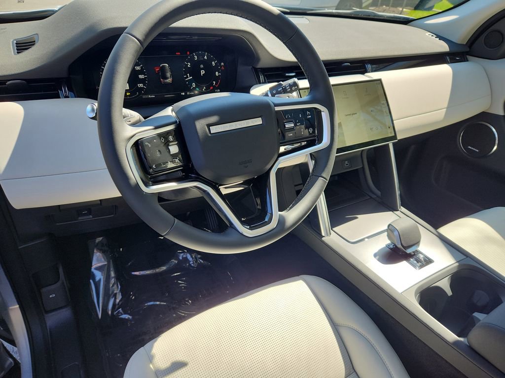 Certified 2025 Land Rover Discovery Sport S AWD/4WD image 15