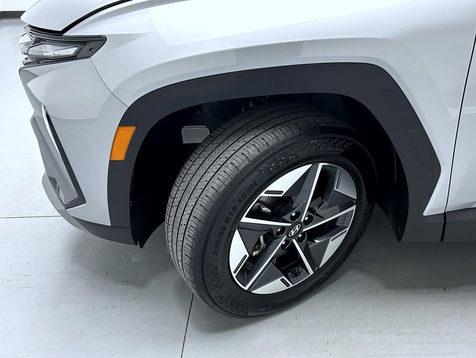 Used 2025 Hyundai Tucson SEL AWD/4WD image 23