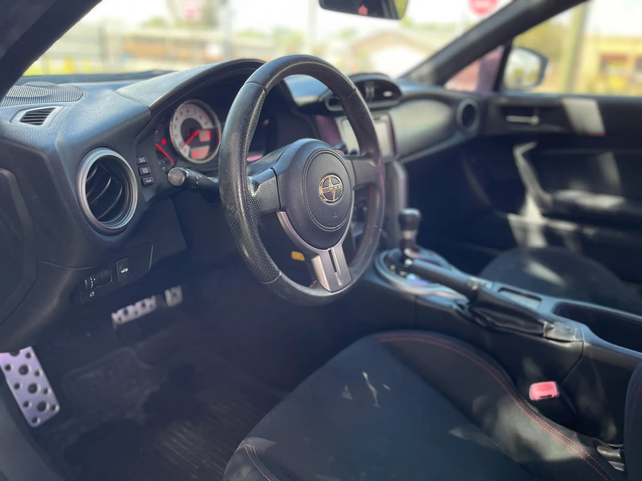 Used 2013 Scion FR-S image 19