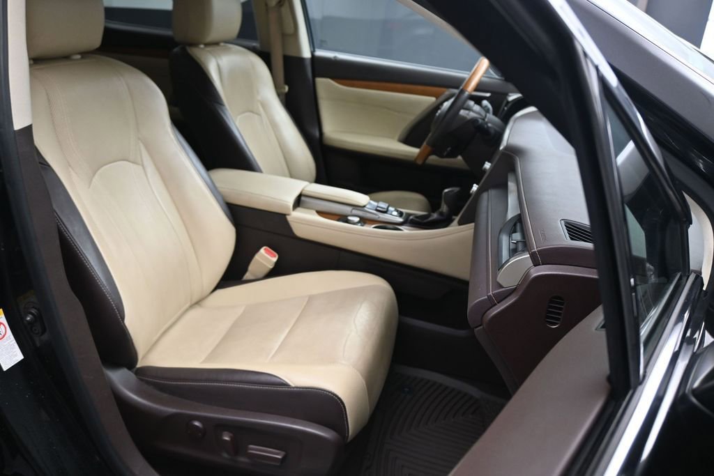 Used 2016 Lexus RX 350 FWD w/ Premium Package image 12