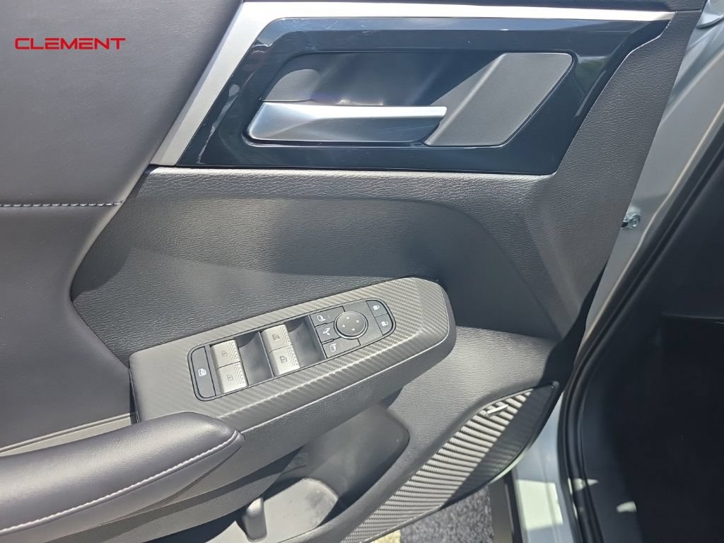 Used 2025 Mitsubishi Outlander SE AWD/4WD image 9