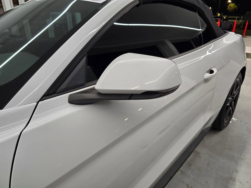 Used 2018 Ford Mustang Premium image 16