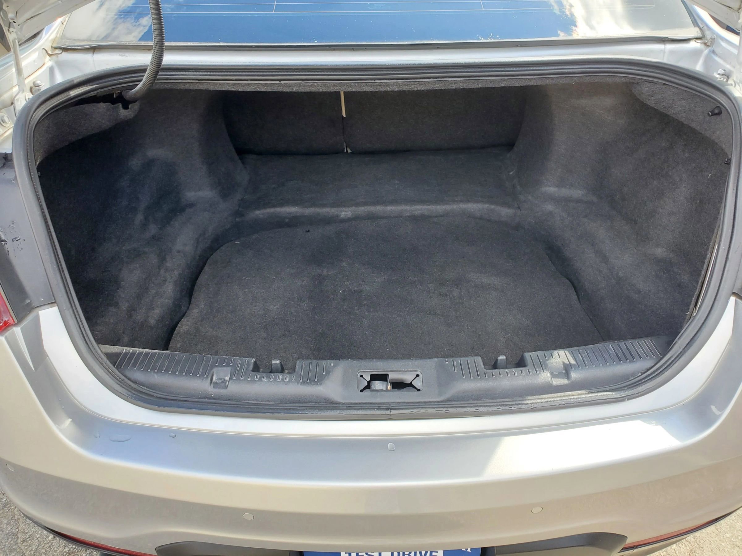 Used 2010 Ford Taurus SEL image 51