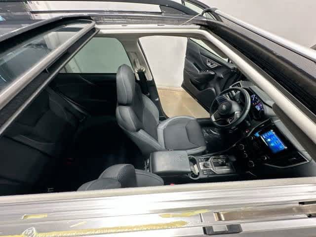 Used 2020 Subaru Forester Premium AWD/4WD image 6