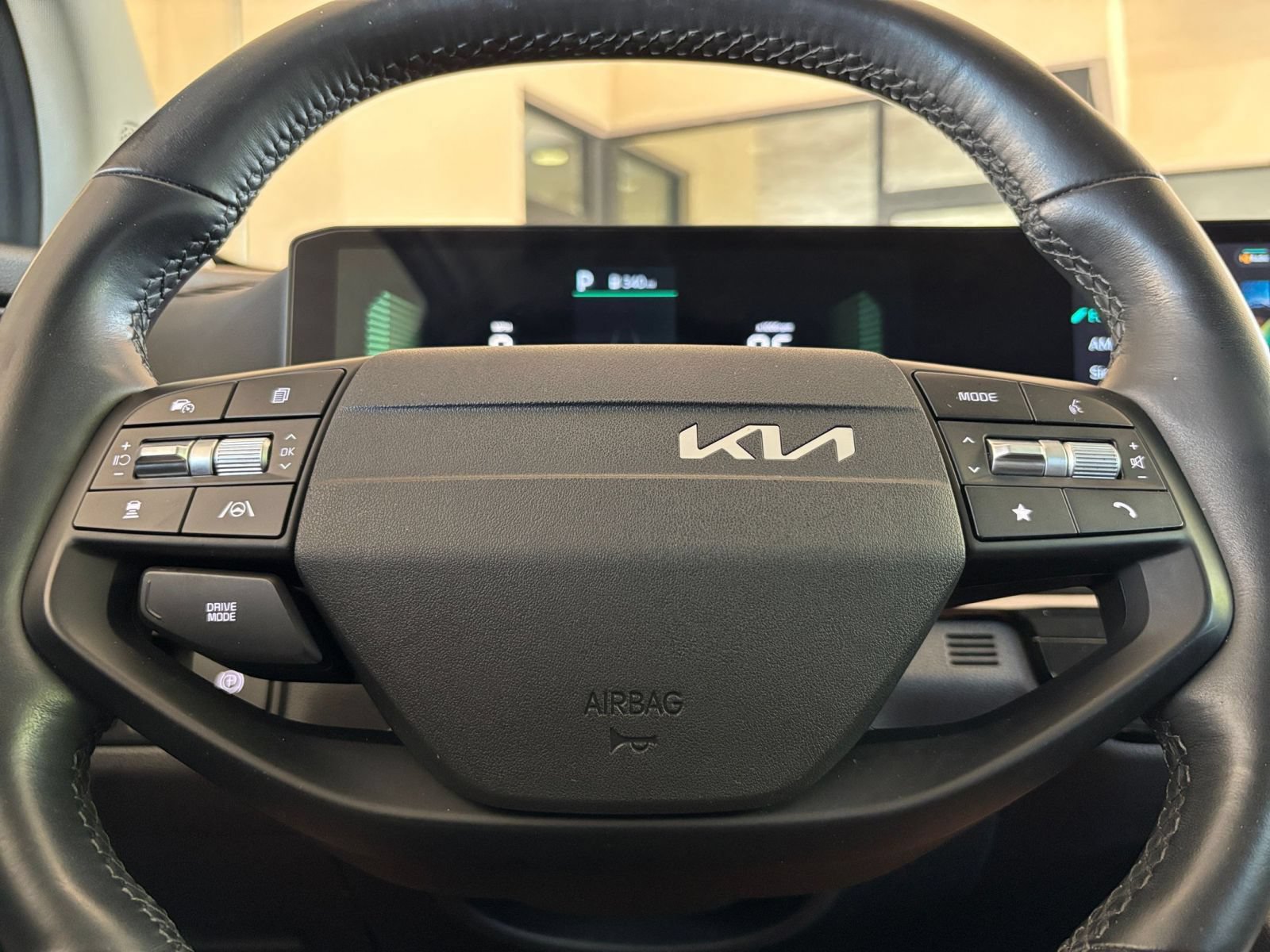 Used 2026 Kia Sportage LX FWD image 27