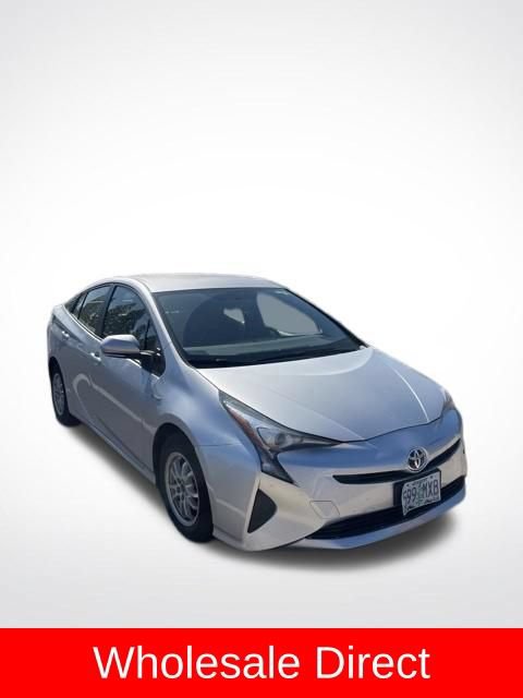 Used 2016 Toyota Prius Two FWD image 1