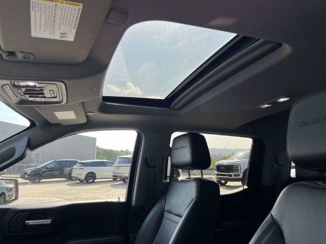 Used 2019 GMC Sierra 1500 Denali w/ Denali Ultimate Package AWD/4WD image 24