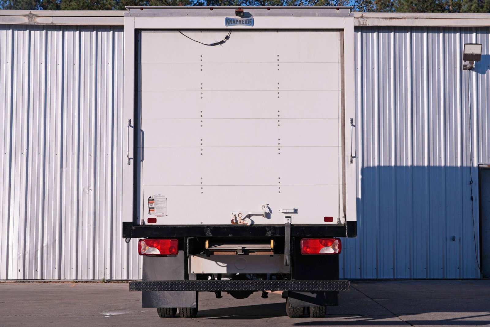 Used 2021 Mercedes-Benz Sprinter 3500 w/ Bench Seat Package image 10