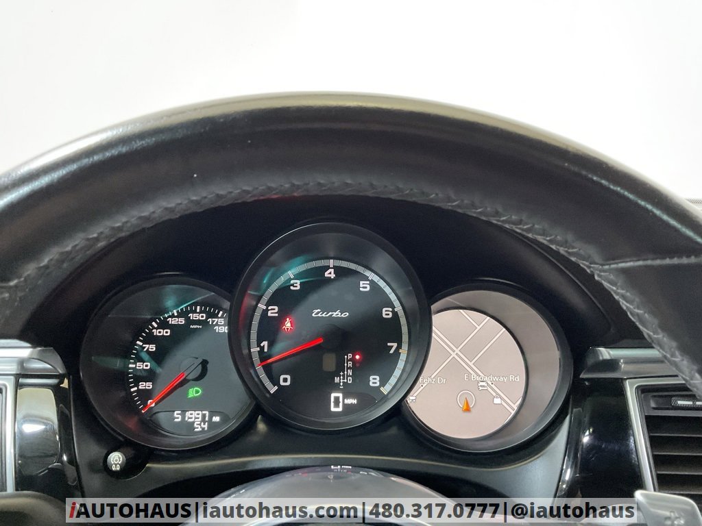 Used 2018 Porsche Macan Turbo w/ Premium Package Plus image 27