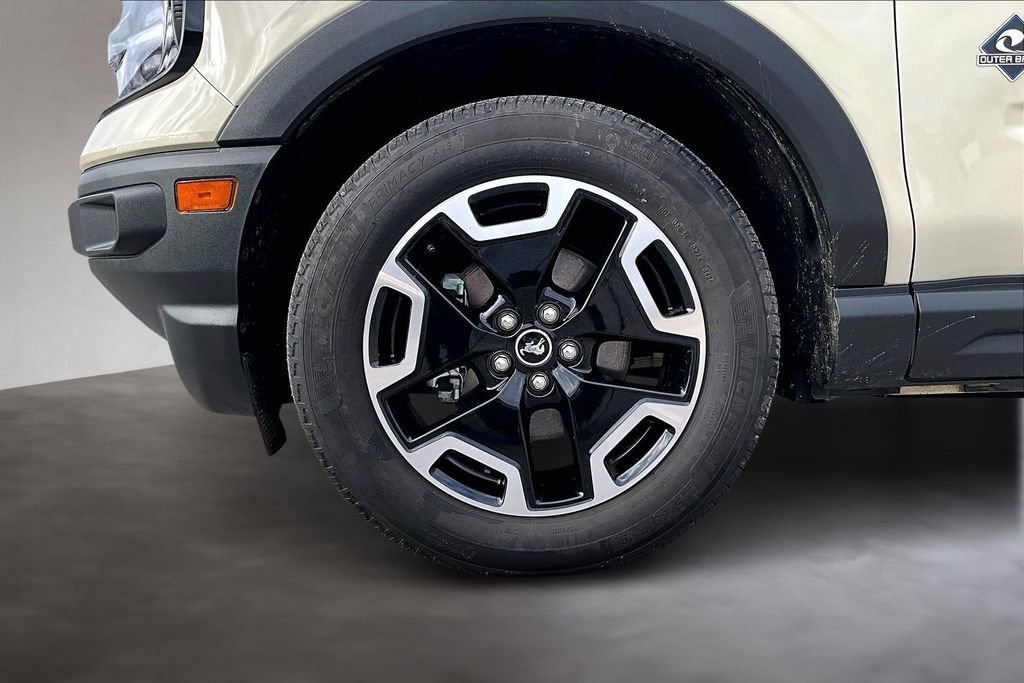 Used 2024 Ford Bronco Sport Outer Banks w/ Tech Package image 34
