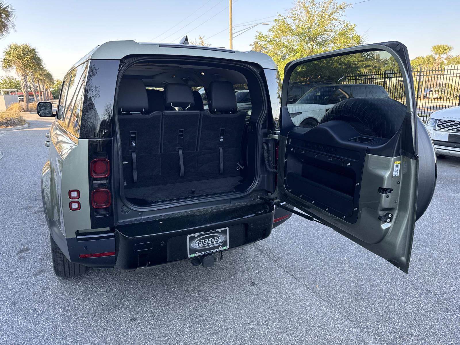 Certified 2024 Land Rover Defender 130 S image 11