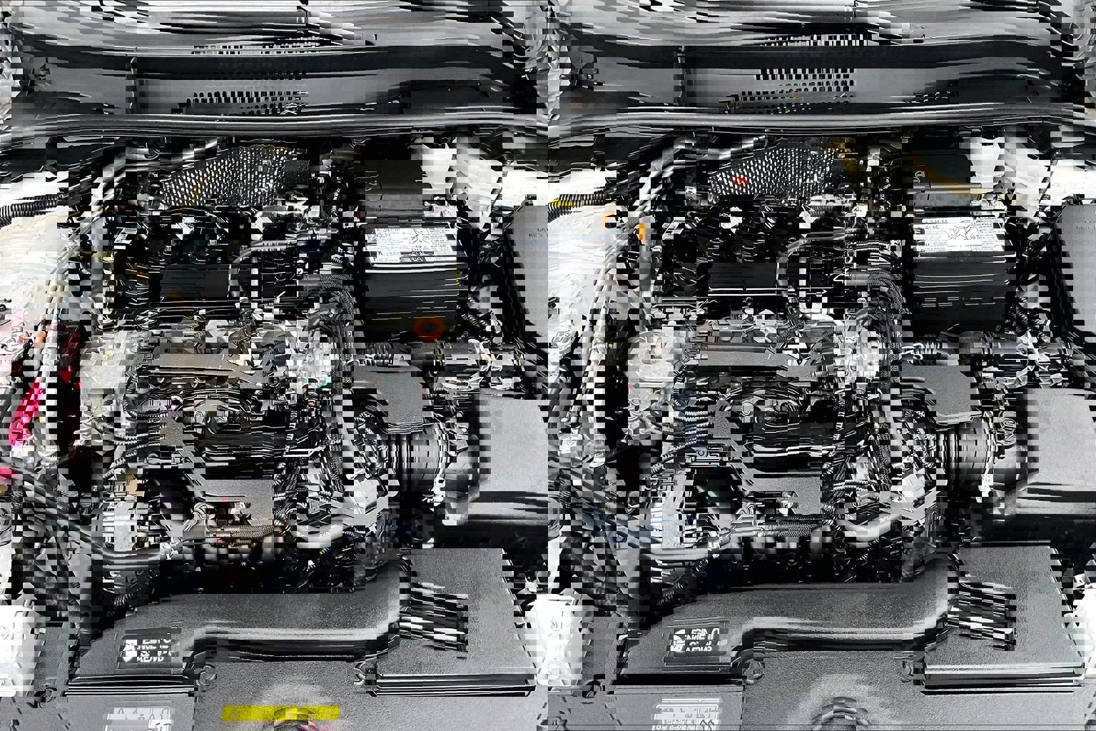 Used 2025 Toyota Corolla LE image 10