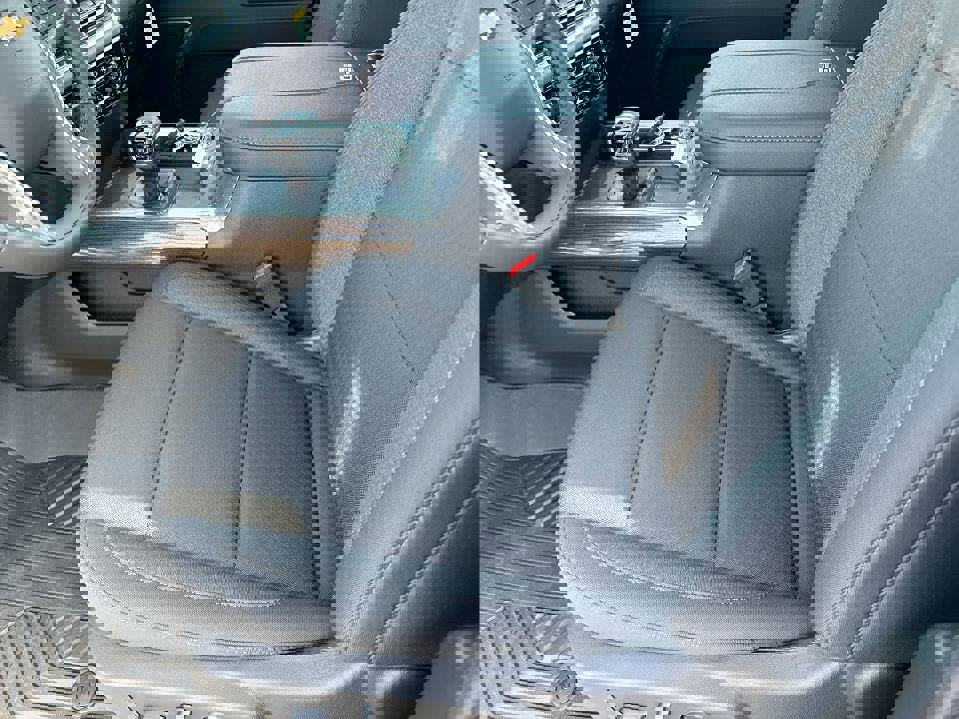 New 2026 Chevrolet Silverado 1500 LT w/ Z71 Off-Road Package image 53