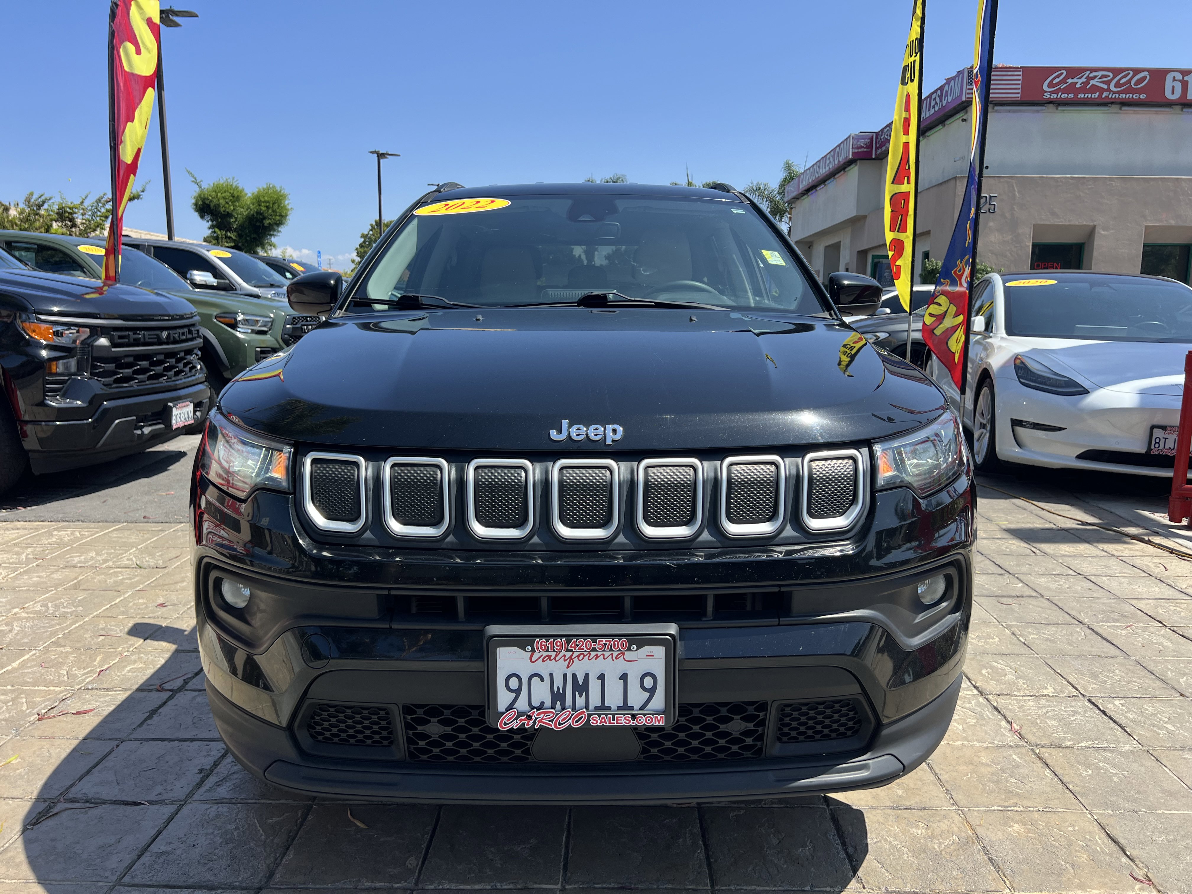 Used 2022 Jeep Compass Latitude AWD/4WD image 3