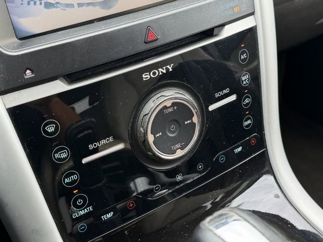 Used 2014 Ford Edge Limited w/ Driver Entry Package FWD image 24