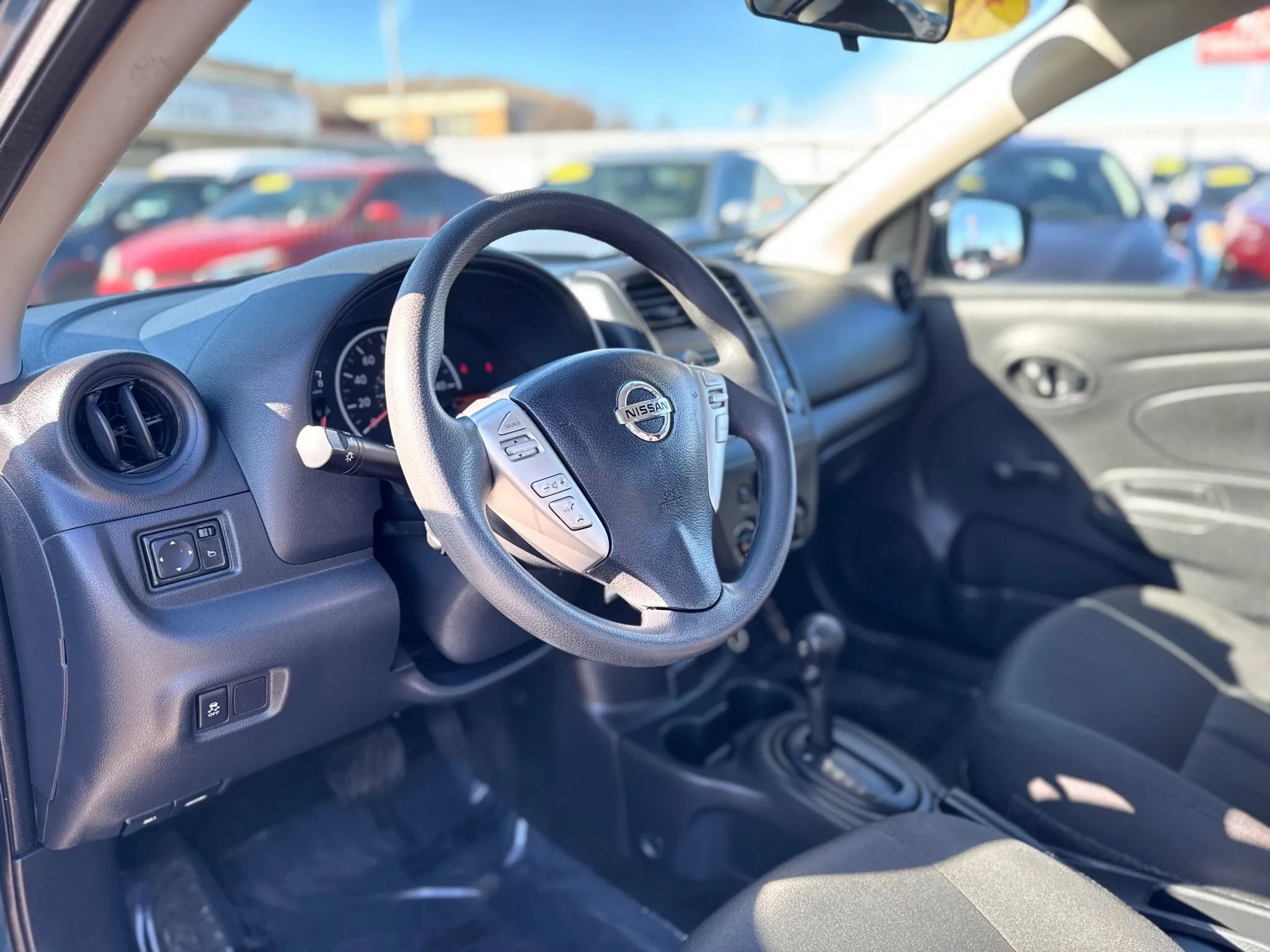 Used 2017 Nissan Versa S Plus image 21