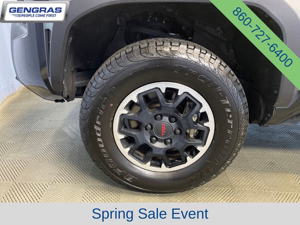 Used 2024 Toyota Tacoma TRD Off-Road AWD/4WD image 46