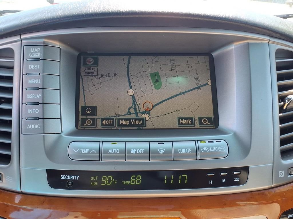 Used 2004 Lexus LX 470 4WD image 8
