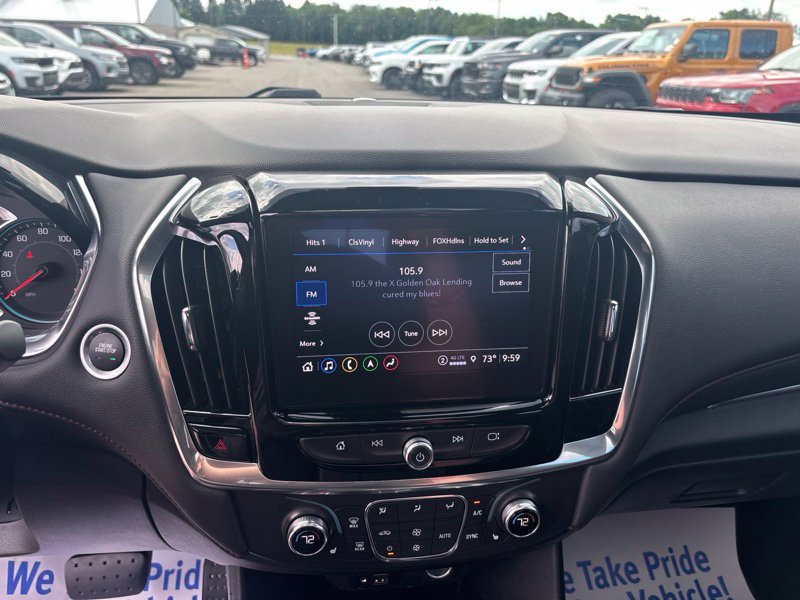 Used 2023 Chevrolet Traverse RS AWD/4WD image 41