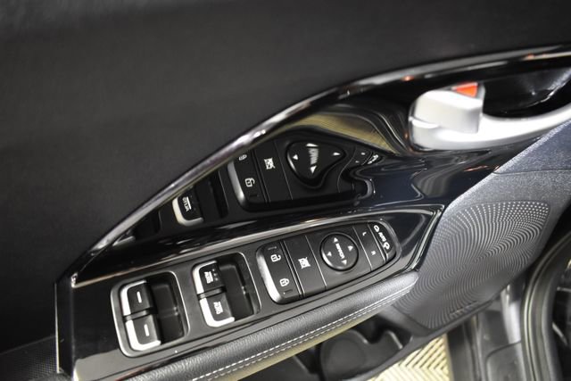 Used 2018 Kia Niro EX w/ EX Touring Graphite Edition FWD image 8
