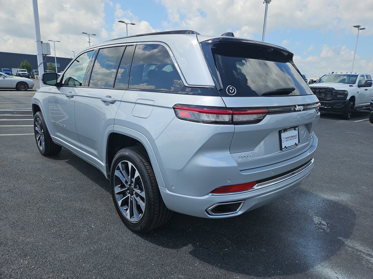 New 2025 Jeep Grand Cherokee Overland w/ Adv Protech Group III image 5