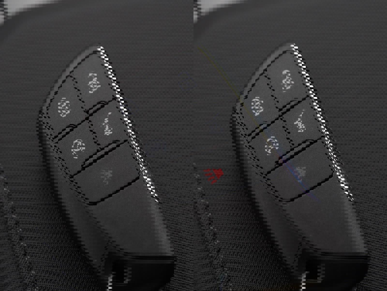 New 2025 Chevrolet Equinox EV RS w/ Convenience Package II image 15