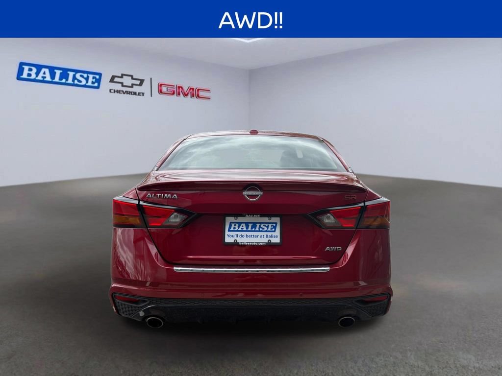 Used 2023 Nissan Altima 2.5 SR w/ SR Premium Package AWD/4WD image 7
