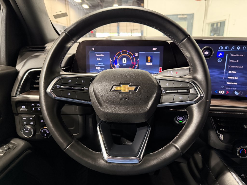 Used 2025 Chevrolet Tahoe LT AWD/4WD image 12