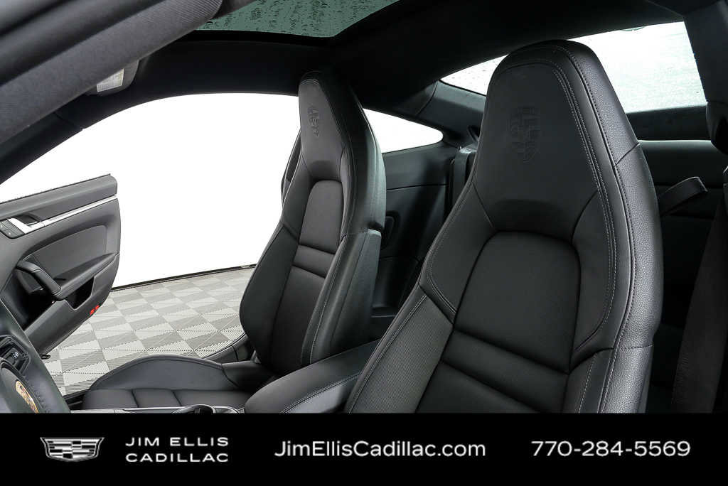 Used 2024 Porsche 911 Carrera w/ Premium Package image 5