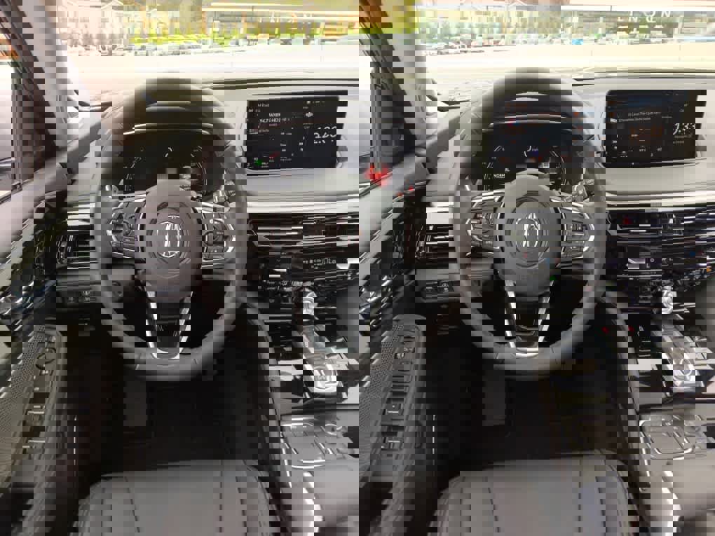 Used 2023 Acura MDX SH-AWD image 23