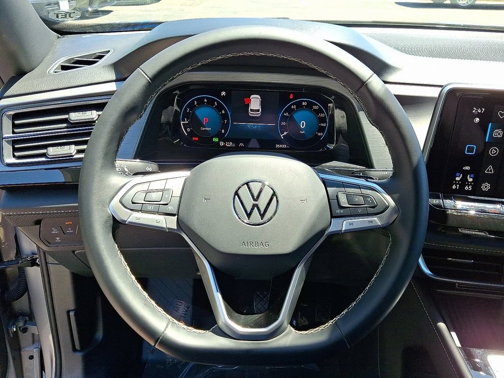Used 2025 Volkswagen Atlas Cross Sport SE AWD/4WD image 18