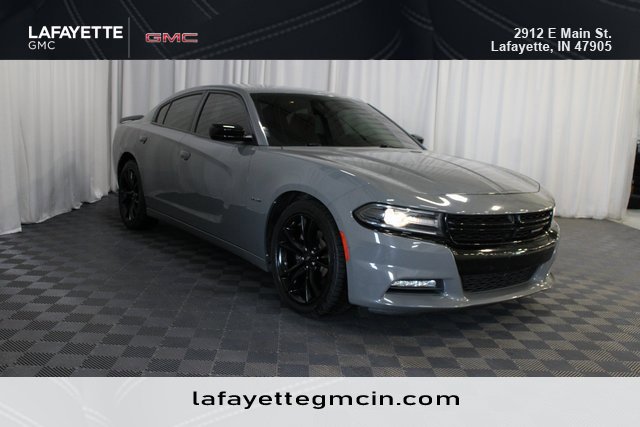 Used 2017 Dodge Charger R/T w/ Navigation & Travel Group
