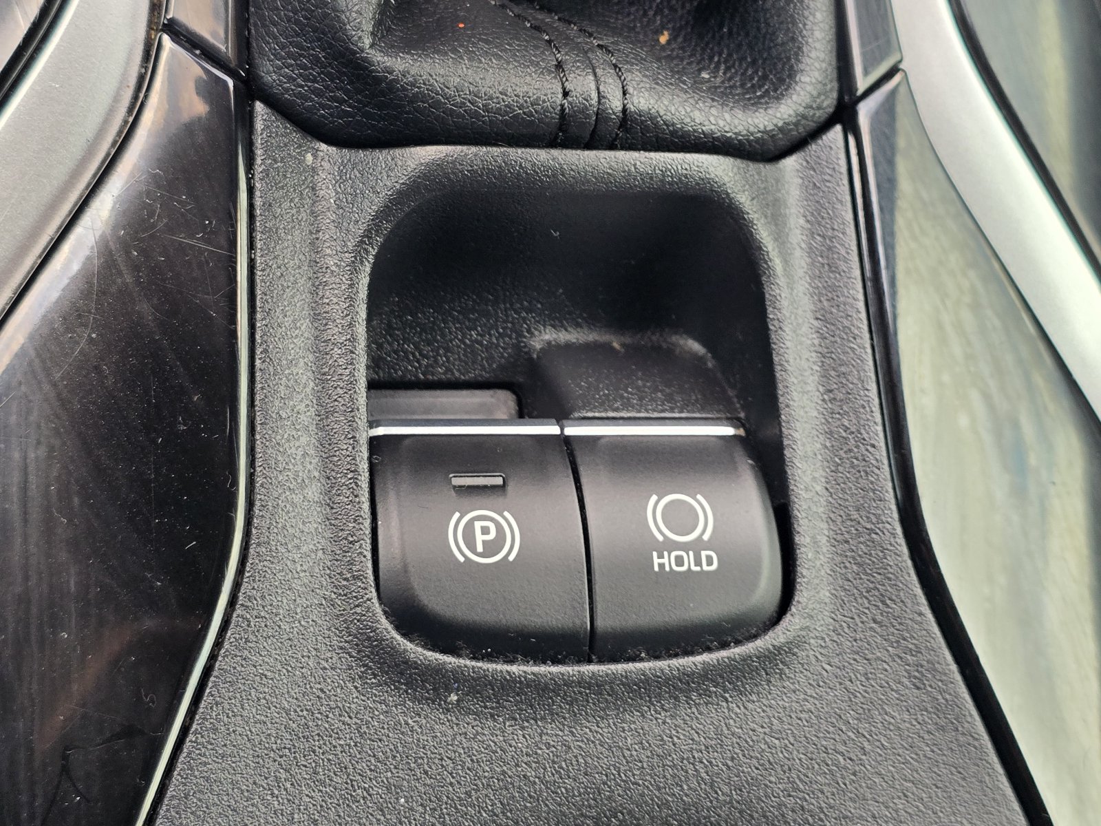 Used 2020 Toyota Corolla XSE FWD image 21