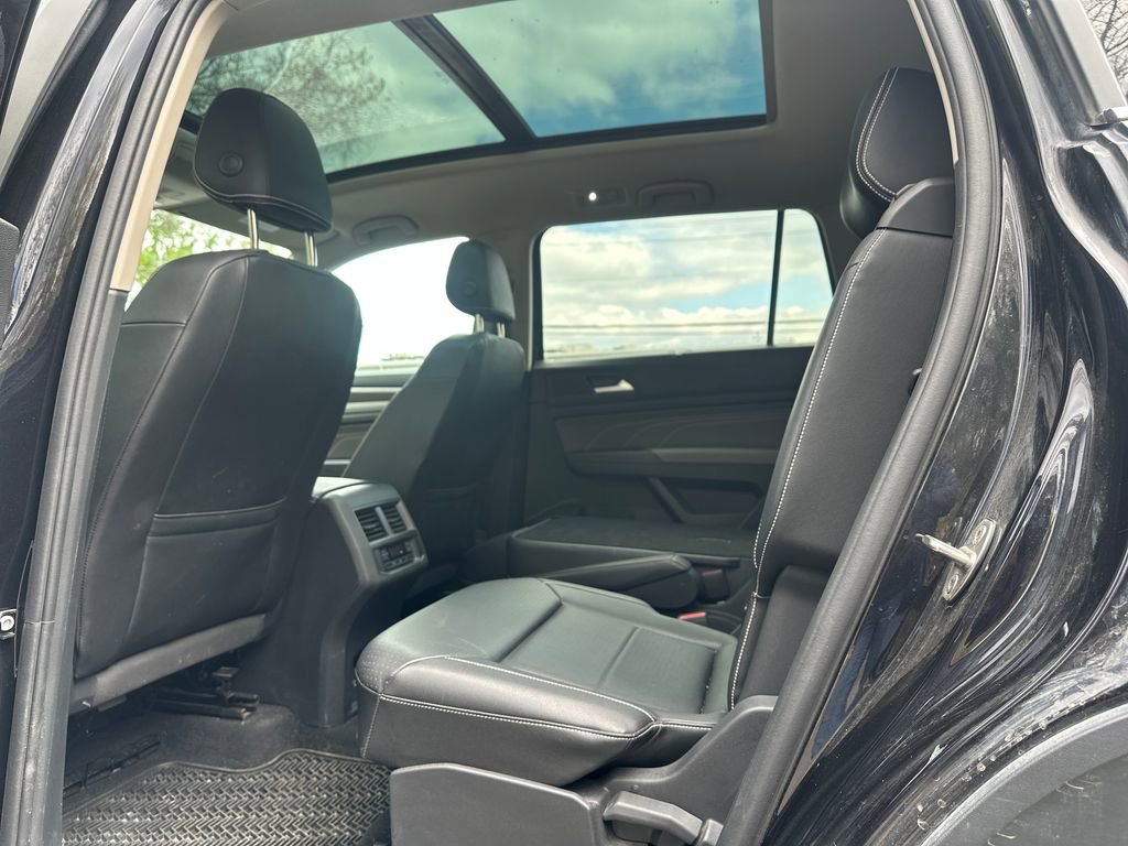 Used 2023 Volkswagen Atlas SE AWD/4WD image 13