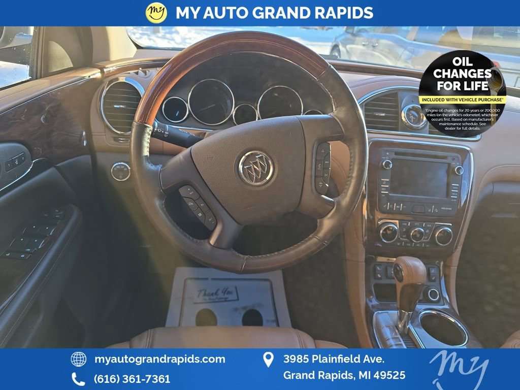 Used 2017 Buick Enclave Leather image 12
