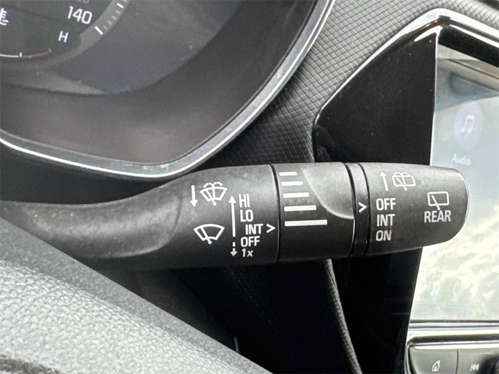 Used 2023 Chevrolet TrailBlazer LT w/ Convenience Package image 44