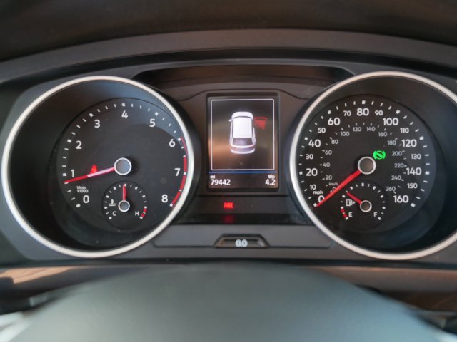 Used 2021 Volkswagen Tiguan SE w/ Panoramic Sunroof Package AWD/4WD image 28
